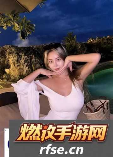 水蜜桃唇蜜嘟嘟唇是桃花吗,网友热议:这唇色真的像桃子般诱人,谁不想拥有呢!